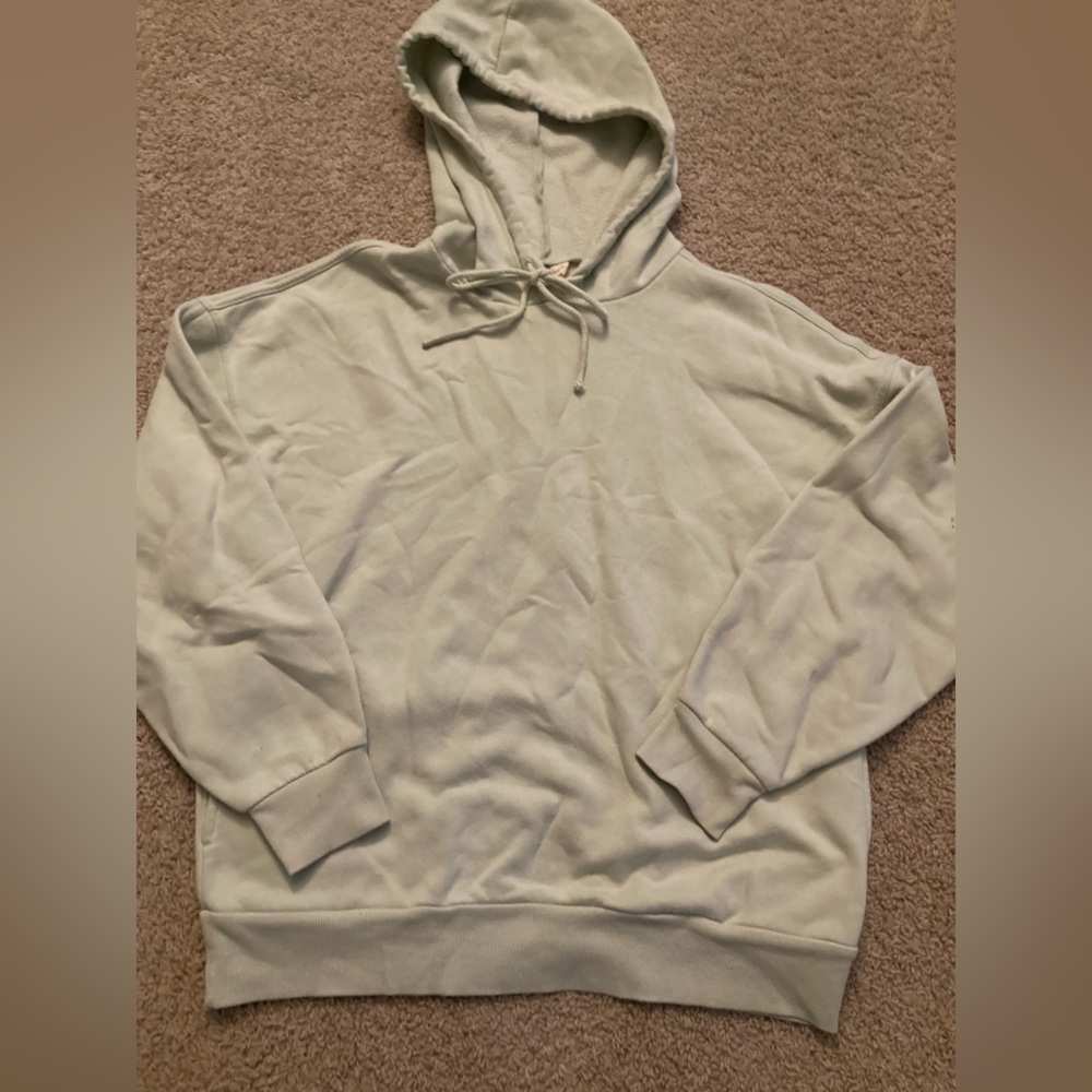 Comfy light green sweatshirt
